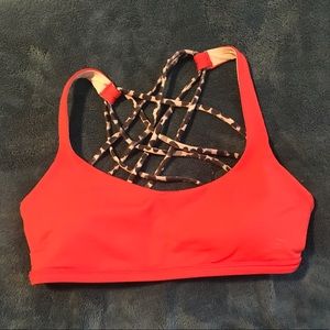 Lululemon Free to Be Wild